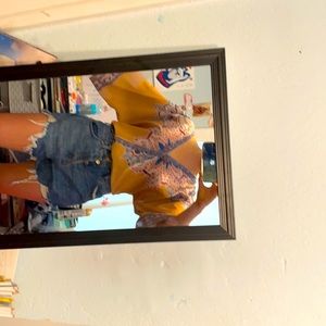 Beautiful, flowing semi crop cross button top